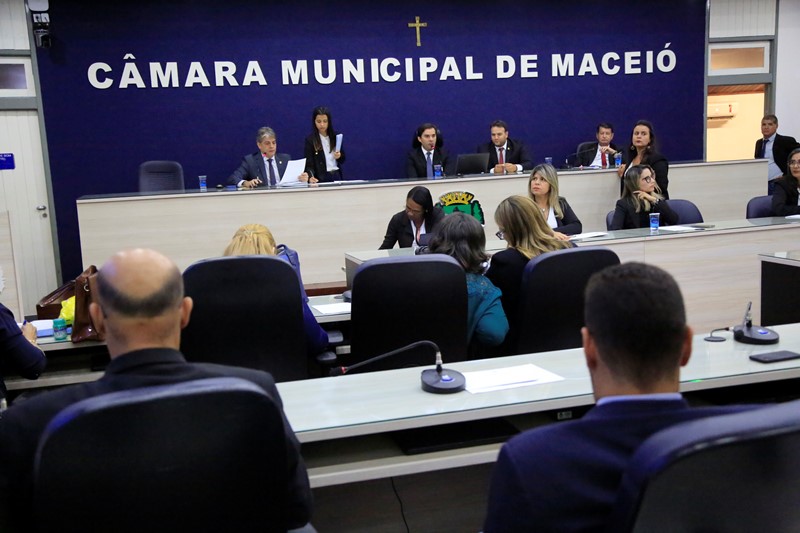 Photo of ELEIÇÕES 2020 – Não passará de 30% a renovação da Câmara de Maceió
