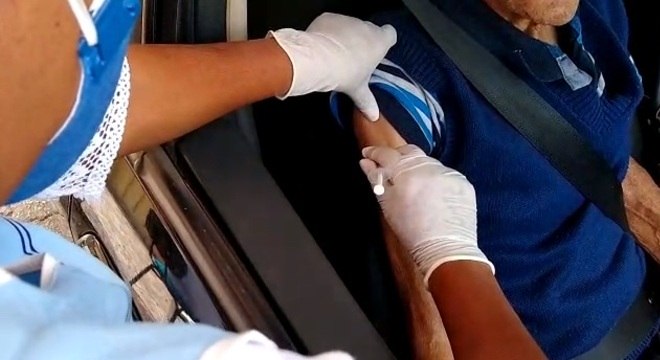 Photo of INFLUENZA – Maceió terá vacinação em modelo drive-thru