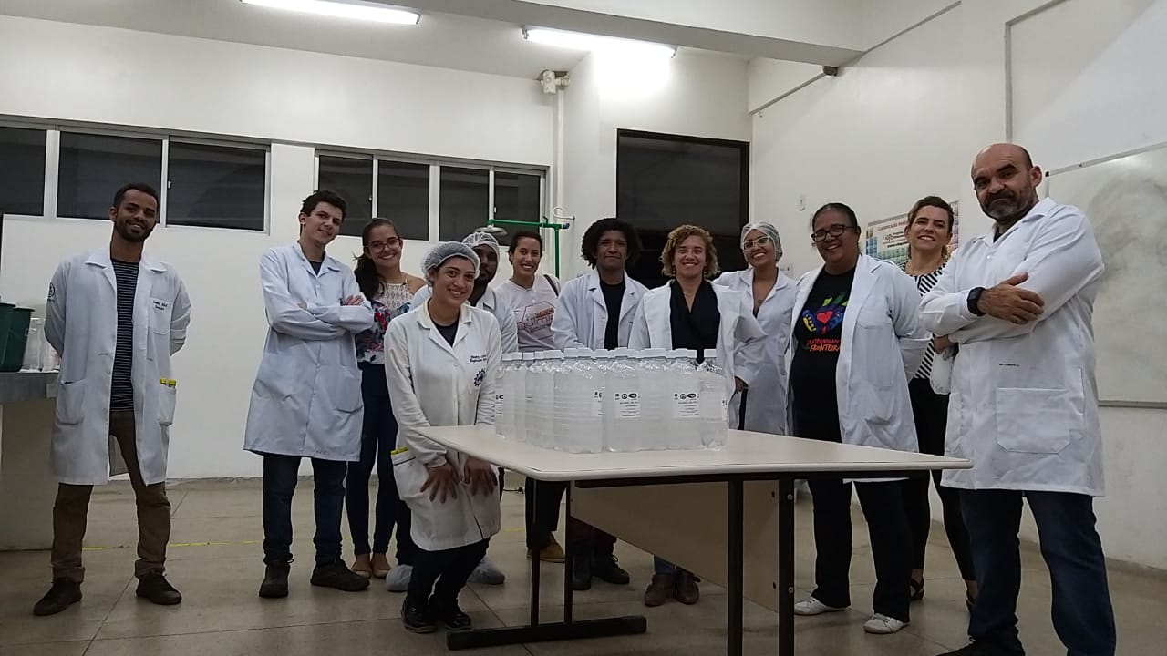 Photo of AÇÃO SOLIDÁRIA – Ufal e empresários se unem para produzir itens de higiene em combate ao coronavírus