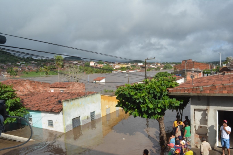 Photo of SOCORRO HUMANITÁRIO – Justiça do Trabalho e MPT liberam R$ 159 mil para ajudar desabrigados em Santana do Ipanema