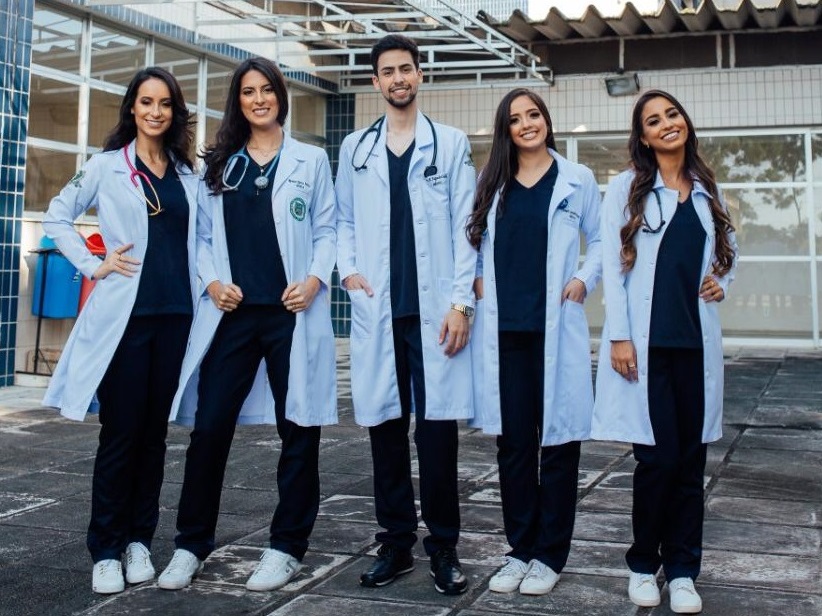 Photo of MAIS REFORÇOS – Ufal antecipa formatura de estudantes de Medicina