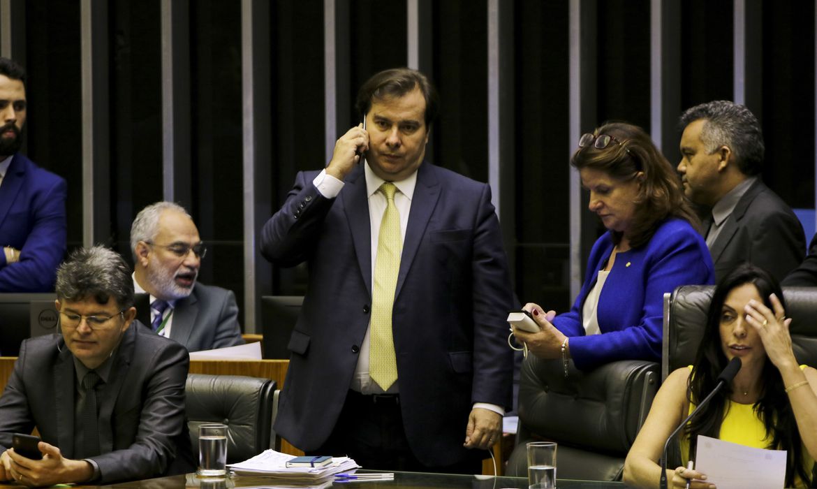 Photo of EM BRASÍLIA – Auxílio de R$ 2 bi para santas casas vai à sanção presidencial