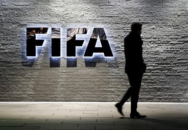 FIFA – Entidade recomenda extensão dos contratos de jogadores que terminam no meio do ano